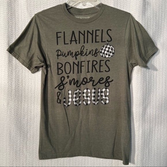 love in faith / fall green and black short sleeve tee size small womens - Picture 2 of 5